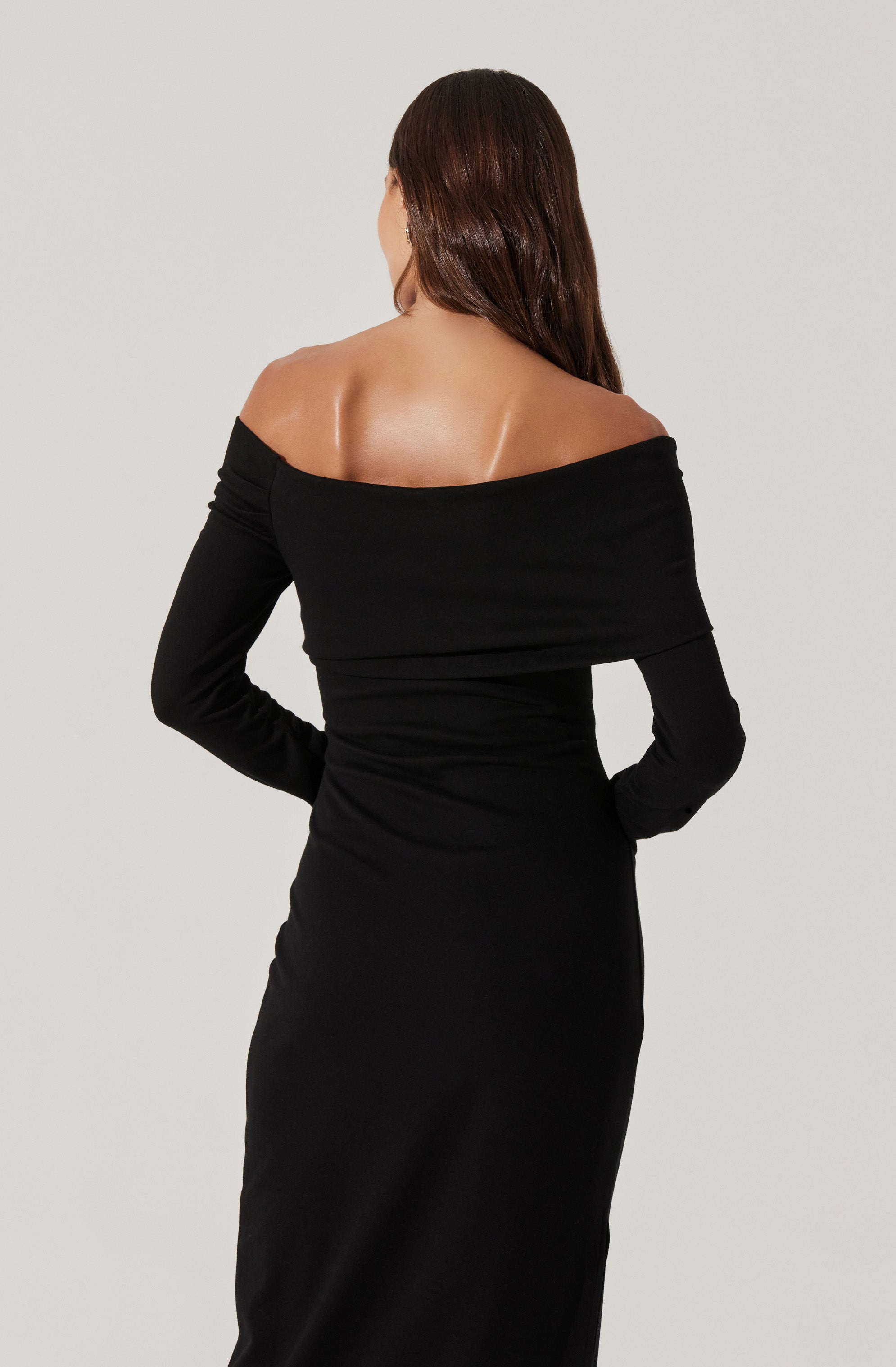 Jada Off Shoulder Midi Dress