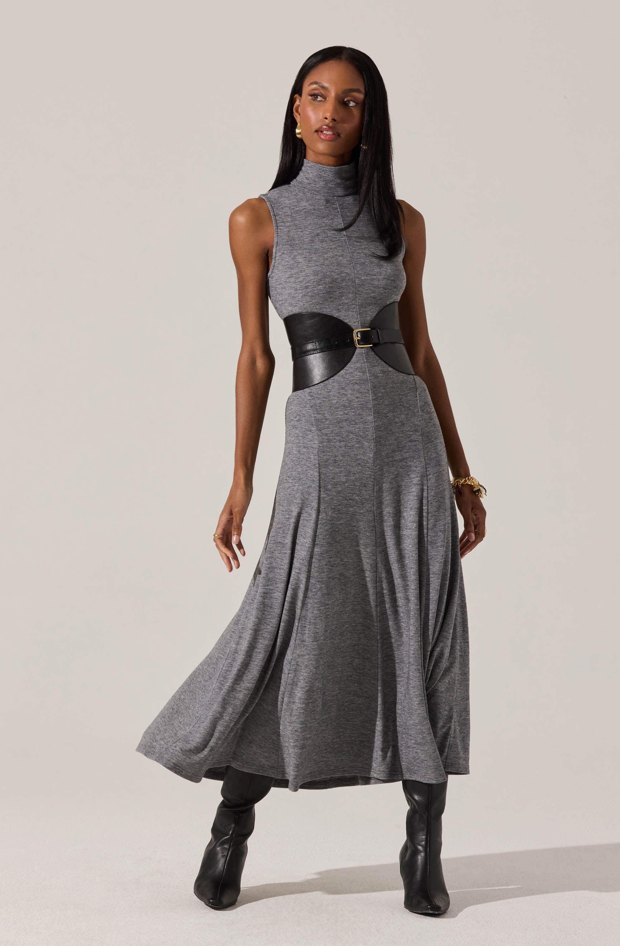Haylie Sleeveless Turtleneck Sweater Dress